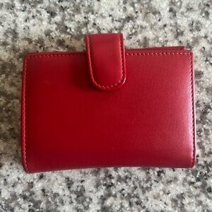 VINTAGE FIOCCHI WALLET - ITALIAN GENUINE LEATHER ! BEAUTIFUL QUEEN OF HEARTS RED
